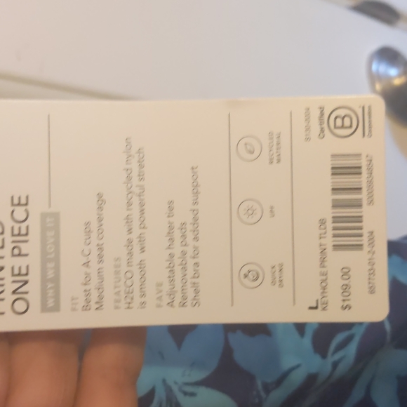 ATHLETA One Piece Bathing Suit printed Never Worn - Picture 8 of 8